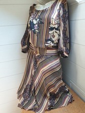 Ensemble kenzo jupe d'occasion  Cosne-Cours-sur-Loire