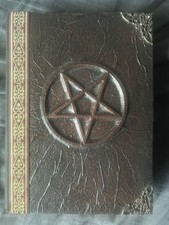 Grimoire witch gebraucht kaufen  Oldenburg (Oldenburg)