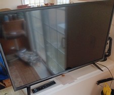 Vizio d32h 720p for sale  Hartly