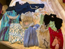 Lot girls clothes for sale  Continental