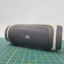 Usado, Alto-falante Bluetooth sem fio portátil JBL Charge cinza sem cabo de carregamento comprar usado  Enviando para Brazil