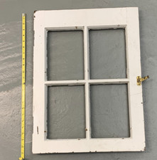 Trava de latão vintage SALVAGE WINDOW SASH 4 painéis moldura pintura branca lascada 23 x 17 comprar usado  Enviando para Brazil
