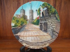 Assiette murale suspendre d'occasion  Mirambeau