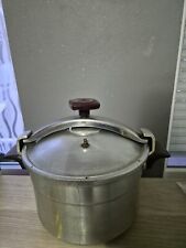 Ancienne cocotte minute d'occasion  Wormhout
