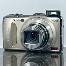 Fujifilm finepix f550 d'occasion  Expédié en Belgium