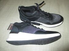 New skechers billion for sale  LEIGH