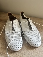 Chaussures lacets derbies d'occasion  Le Chesnay