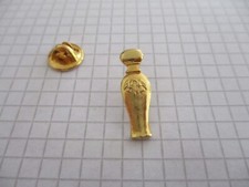 Perfume bottle cosmetic d'occasion  Sisteron