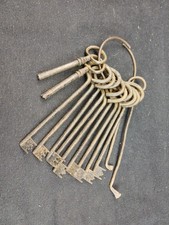 Ancien trousseau passe d'occasion Ancien trousseau passe d'occasion  Chaponost