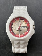 Diesel 1188 wristwatch d'occasion  Expédié en France