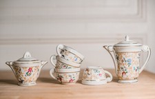 Eléments dînette porcelaine d'occasion  Équeurdreville-Hainneville