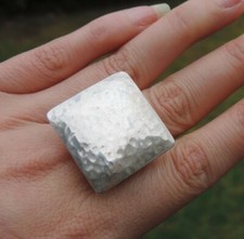 Grosse bague carrée d'occasion  Limoges-