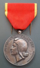 Médaille argent massif d'occasion  Toulon-