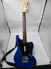 Guitarra Harmonix Rock Band 4 sem fio Xbox One Fender Jaguar 048-074 COM alça comprar usado Guitarra Harmonix Rock Band 4 sem fio Xbox One Fender Jaguar 048-074 COM alça comprar usado  Enviando para Brazil