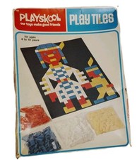 Azulejos de juego Playskool de colección 424 con tablero de clavijas e instrucciones segunda mano  Embacar hacia Mexico