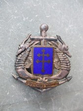 Rare insigne militaire d'occasion  France