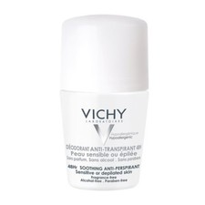 Confezione deodoranti vichy usato  Spedire a Italy