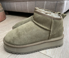 ugg boots for sale ugg boots for sale LEIGH-ON-SEA