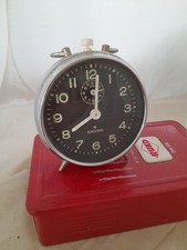 Réveil vintage junghans d'occasion  Villaines-la-Juhel