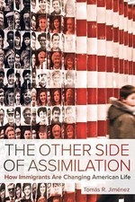 The Other Side of Assimilation: How Immigrants Are Changing American Life comprar usado  Enviando para Brazil