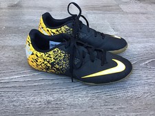 Nike youth boys for sale  Round Lake