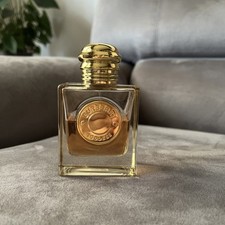 Burberry goddess eau usato  Lissone