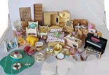 40+ Móveis de plástico para casa de bonecas, instrumentos musicais, cozinha, quarto etc. comprar usado  Enviando para Brazil