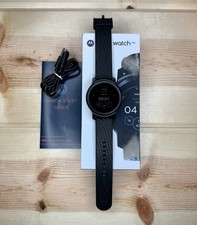 Smartwatch Motorola Moto Watch 100 GPS para homens e mulheres, 42mm - Preto fantasma - comprar usado  Enviando para Brazil