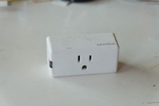 Inteligentna wtyczka Leviton DW15P 15A/120V/Wi-Fi/NEMA 5-15, używany na sprzedaż  Wysyłka do Poland