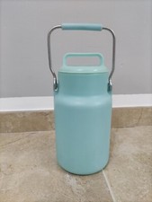 Vecchio contenitore plastica usato Vecchio contenitore plastica usato  Cosenza