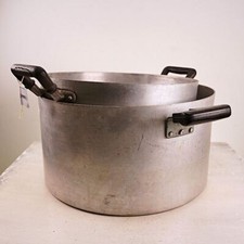 Coppia grandi pentole usato  Ferrara