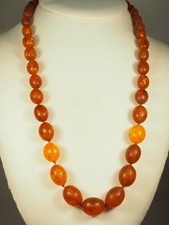 Collier vintage ambre d'occasion  Tocane-Saint-Apre