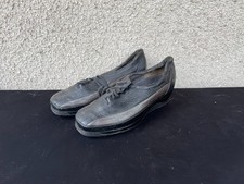 Chaussures vintage femme d'occasion  Montendre