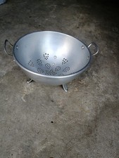 Ancienne passoire aluminium d'occasion  Mutzig