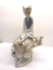 Lladro porcelain statue for sale  Fremont