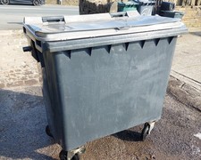 Contenur large commercial for sale  BRADFORD
