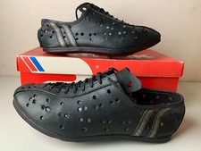 Ancienne paire chaussures d'occasion  Maulévrier