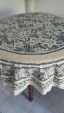 Old round tablecloth d'occasion  Expédié en Belgium
