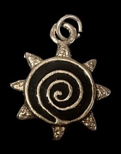 Pendentif étoile spirale d'occasion  Saint-Ouen