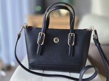 Tommy hilfiger damenhandtasche gebraucht kaufen  Wächtersbach