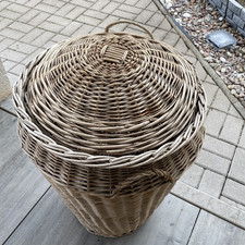 Wäschekorb weidenkorb deckel gebraucht kaufen  Krayenberggemeinde