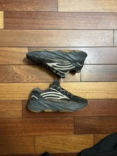 Adidas Yeezy Boost 700 V2 Geode comprar usado  Enviando para Brazil