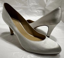 Cole haan woman for sale  Middleton