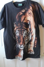Camiseta estampada vintage anos 90 black radical nature stalking tiger all over tamanho G comprar usado  Enviando para Brazil