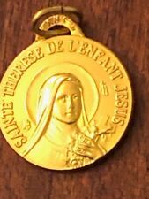 Médaille métal doré d'occasion  La Garde