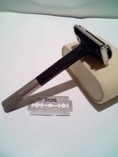 Barbeador de Segurança Wilkinson Sword Sticky Double Edge, INGLATERRA comprar usado  Enviando para Brazil