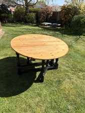 Dining kitchen table for sale Dining kitchen table for sale  FARNHAM