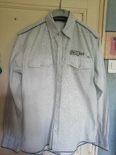 Chemise blanche rayée d'occasion  Bergues