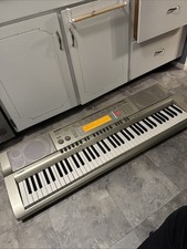 Casio 200 key d'occasion  Expédié en Belgium