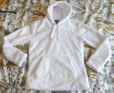 Magnifique hoodie blanc d'occasion  Le Mesnil-Saint-Denis